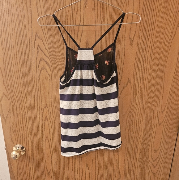 Sheer front tank top - Picture 2 of 3